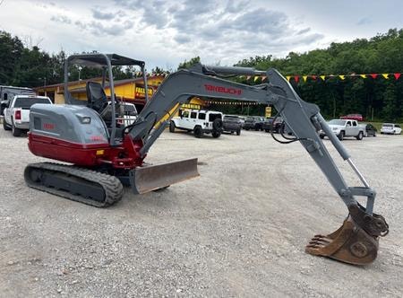 2016 Takeuchi TB240 Mini Excavator